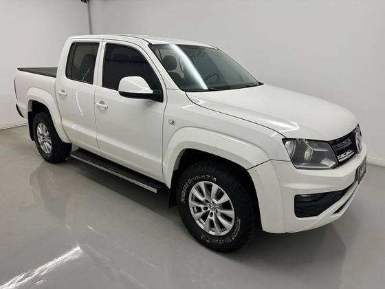 VOLKSWAGEN AMAROK 2.0 TRENDLINE 4X4 CD 16V TURBO INTERCOOLER DIESEL 4P AUTOMÁTICO VOLKSWAGEN AMAROK 2.0 TRENDLINE 4X4 CD 16V TURBO INTERCOOLER DIESEL 4P AUTOMÁTICO